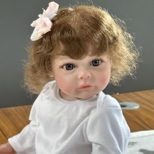 1PC Handcrafted 22-Inch Fashion Doll with Soft Vinyl Body, Hand-Painted Features and Hand-Rooted Hair, Washable Lifelike Toddler Doll with Bottle, Pacifier, and Birth Certificate - Suitable for Ages 3 to 6